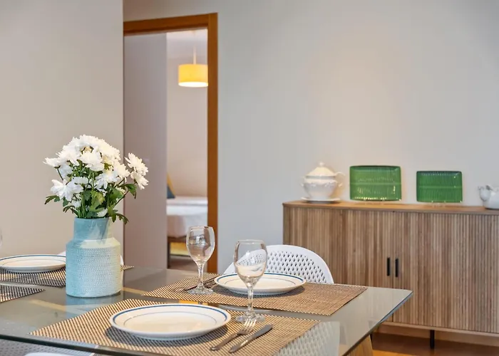 Refugio Girassol * Caniço